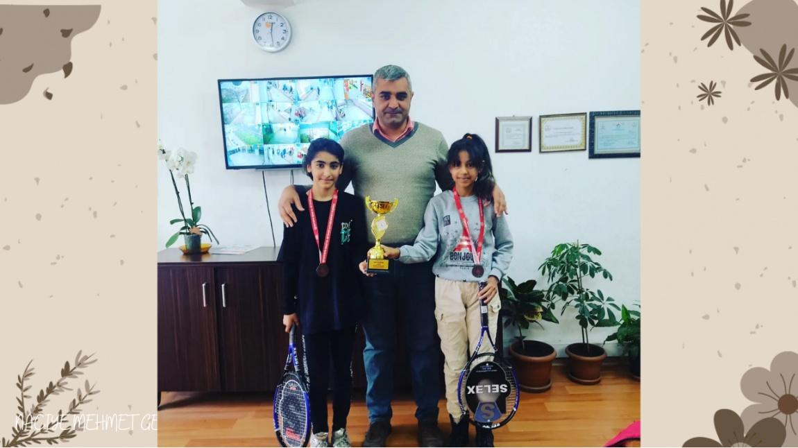 Tenis Yıldız Kızlarda Gaziantep il dördüncüsü